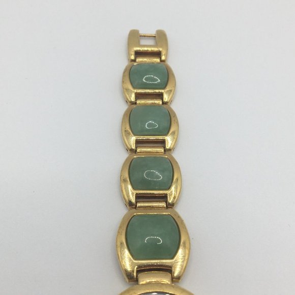 Main Line Time Gemstone 6 1/2" Watch ~GOLD TONE~Mother of Pearl Dial New Battery - Picture 3 of 11